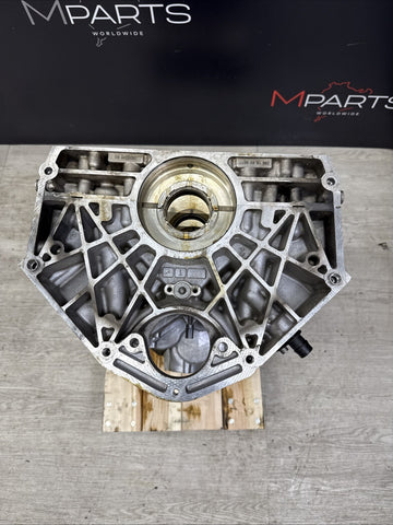 08-13 BMW E90 E92 E93 M3 S65 Engine Motor Bottom Bare Block *Scored Cylinder