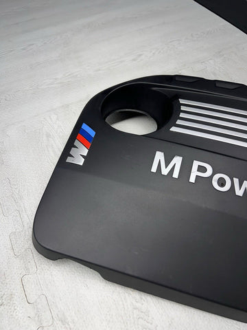 15-20 BMW F80 F82 F87 M2 M3 M4 S55 Engine Ignition Coil Beauty Cover