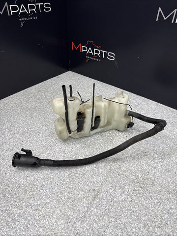 OEM 2001 BMW E39 530i M5 WASHER TANK WITH PUMPS 8364941 GENUINE