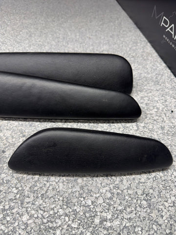01-06 BMW E46 M3 Convertible Door Upper Arm Rest Armrest Pads Black
