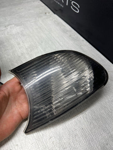 Depo 02-06 BMW E46 325ci 330ci M3 2dr Smoked Corner Lights