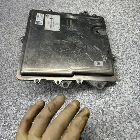 15-18 BMW M3 F80 S55 Engine ECU Control Module Unit OEM 8672514