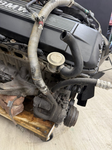 BMW 325i 2.5L 2003 Engine Motor OEM 152k Miles Compression Tested