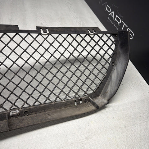 OEM 01-06 BMW E46 M3 Front Center Bumper Grille Cover Trim 51112694724 2694724