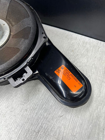 BMW 06-10 E64 650i M6 SUBS SUBWOOFERS LOGIC7 HIFI OEM 6943081