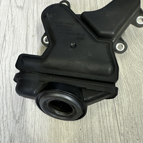 BMW S65 E90 E92 M3 PCV Crankcase Vent Valve Oil Separator 2008-2013 USED OEM