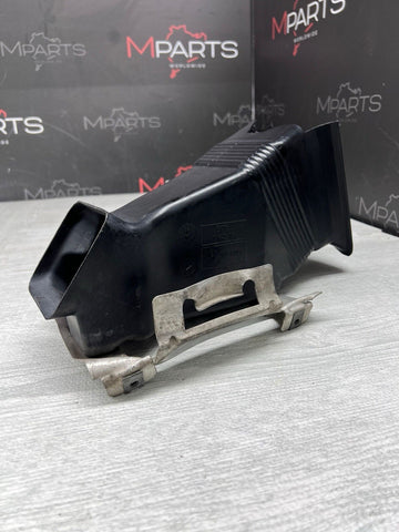 BMW E46 M3 Front Right Air Duct Intake Brake Scoop Channel 7892786