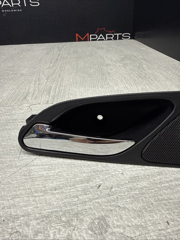 NEW 01-06 BMW 325CI E46 FRONT LEFT SIDE DOOR INNER HANDLE W/ SPEAKER COVER OEM