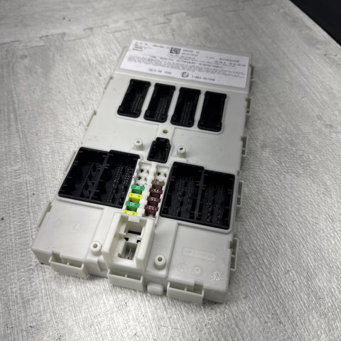 BMW F80 F82 F83 M3 M4 15-20 Front Body Control Module BCM 9868384 OEM