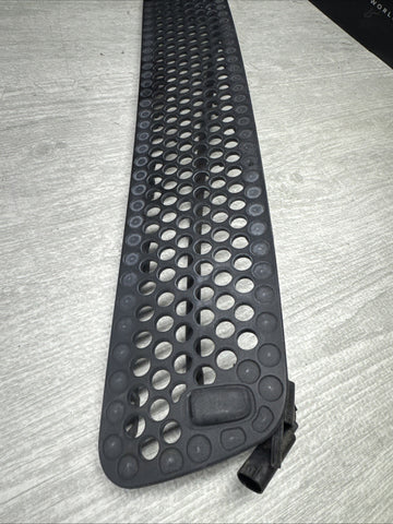 BMW E46 M3 2000-2006 Hood Grille Vent Grill OEM 51132694723 *Notes*
