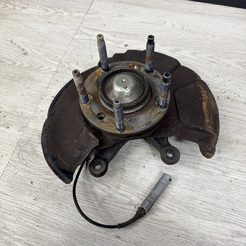 BMW E36 M3 S52 RIGHT PASSENGER FRONT SPINDLE HUB ASSEMBLY 31212227908