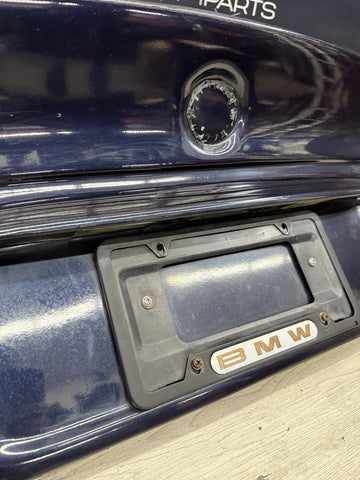 (PICKUP ONLY) CARBON FIBER / PAINTED TRUNK LID BMW 01-06 E46 M3 COUPE CSL STYLE