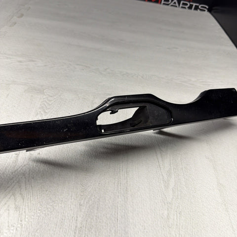 BMW E46 M3 01-06 Front Right Headlight Trim Moulding Carbon Black *Notes*
