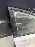 (PICKUP ONLY) BMW 21-26 G20 330 G80 M3 Sedan Front Right Passenger Door Shell