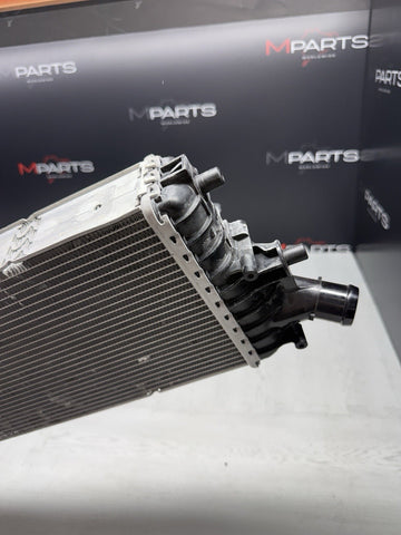OEM Radiator 4S0121254B 4S0121254 Audi R8 Lamborghini Huracan LP610 LP580