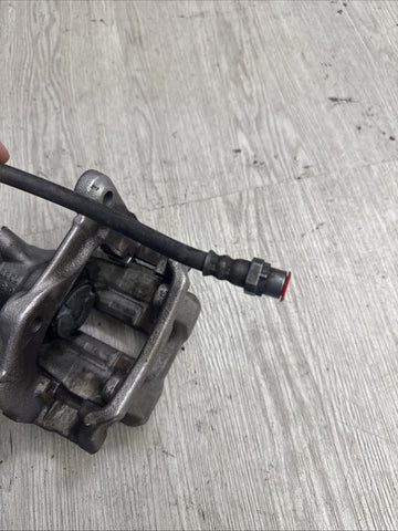 OEM BMW G12 740 750 G14 G15 G16 840 G30 540 Rear Right Passenger Brake Caliper
