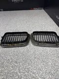 OEM BMW E36 Facelift Front Kidney Grilles Set Pair 96-99 328 323 M3 318 325