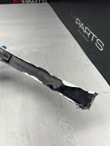 BMW E46 M3 01-06 FRONT HEADLIGHT TRIMS MOLDINGS PAIR ALPINE WHITE