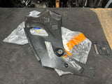 NEW 18-23 BMW F90 M5 Upper Right Engine Compartment Cover 51767349604 *Cracked