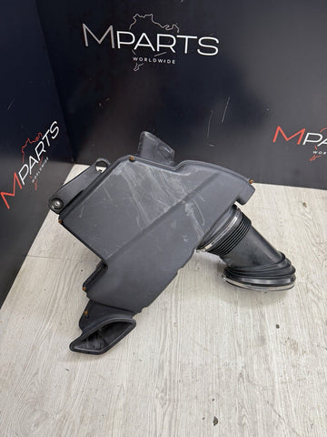 08-13 OEM BMW E90 E92 E93 M3 Engine S65 Airbox Air Intake Cleaner Muffler *Crack