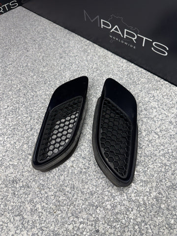 08-13 BMW E90 E92 E93 M3 Hood Scoops Space Pair Jerez Black 8042978