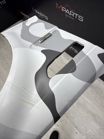 01-06 BMW E46 M3 Right Passenger Fender Alpine White Camouflage Wrap