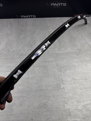 BMW 21-25 G82 M4 Coupe Right Passenger Door Glass Roof Molding Gloss Black OEM