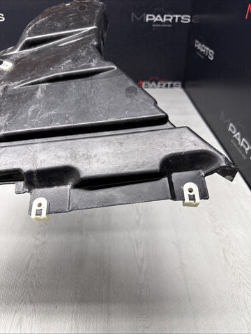 BMW G22 G80 G82 G83 M3 M4 FRONT LEFT LOWER FENDER LINER EXTENSION 51758082493