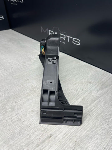 BMW E46 E38 E39 3/5 Series X5 M3 Z8 Manual Gas Accelerator Throttle Pedal OEM