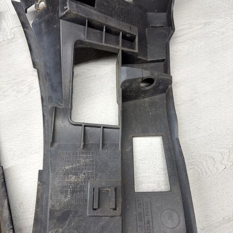 01-06 BMW E46 M3 FRONT BUMPER COVER GUARDS BRACKETS 2695247