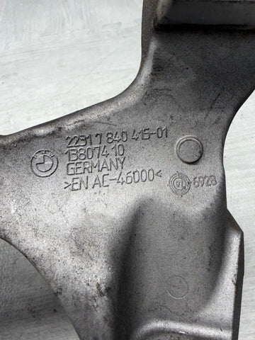 08-13 BMW 3 Series E90 E92 E93 M3 Gearbox Supporting Bracket Mount OEM 7840415