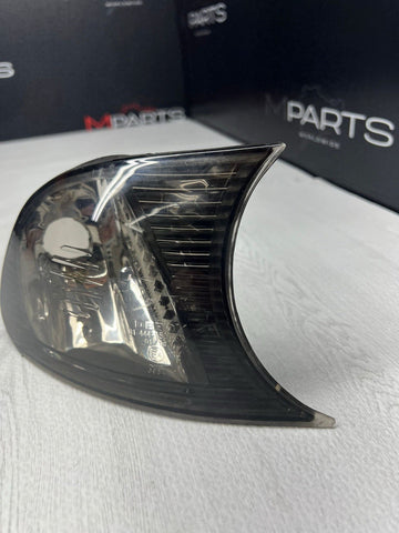 Depo 02-06 BMW E46 325ci 330ci M3 2dr Smoked Corner Light Right Passenger
