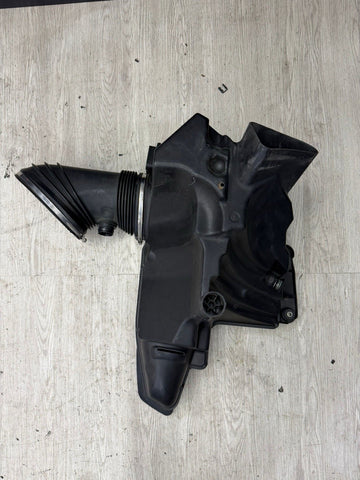 08-13 OEM BMW E90 E92 E93 M3 Engine S65 Airbox Air Intake Cleaner Muffler