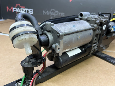 14-17 PORSCHE 911 991 GT3 991.341.263.98 AXLE HYDRAULIC LIFT PUMP 14K MILES
