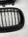 2006-2010 BMW E60 525i 528i 530i 535i 545i 550i M5 FRONT HOOD VENT GRILLES BLACK