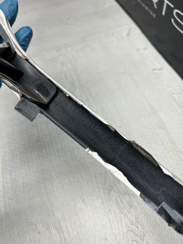 BMW E46 M3 01-06 FRONT HEADLIGHT TRIMS MOLDINGS PAIR ALPINE WHITE