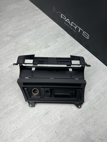 BMW 01-06 E46 M3 Radio Non Navi Mounting Bracket Storage Tray Missing Flap