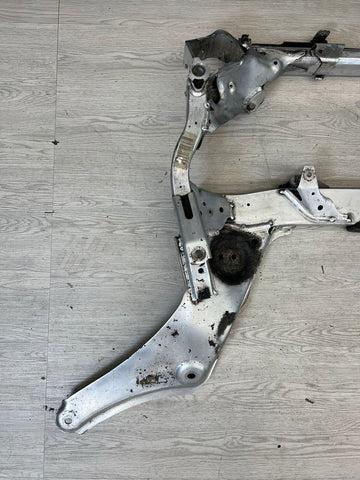 08-13 BMW E90 E92 E93 M3 Front Lower Suspension Subframe Cradle 31112283440