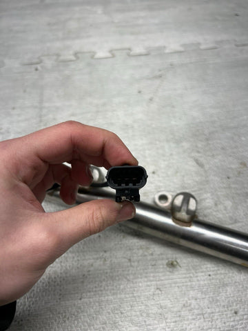 Ferrari California T, 488, Fuel Rail, w/o Injectors, Used, P/N 326631