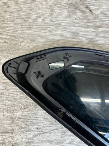 BMW 21-26 G82 M4 M440 430 COUPE RIGHT PASSENGER REAR QUARTER WINDOW GLASS OEM