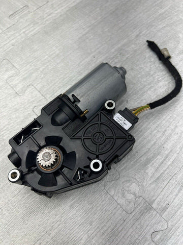 08-13 BMW E90 E92 E93 M3 OEM Sunroof Moonroof Sun Shade Motor 1717822