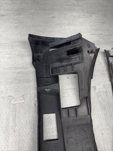01-06 BMW E46 M3 LEFT RIGHT DRIVER FRONT BUMPER COVER GUARD BRACKET PAIR 2695247
