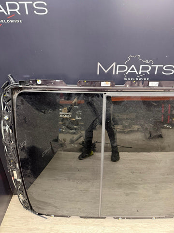 (PICKUP ONLY) 19-25 BMW G05 X5 F95 X5M Panoramic Sunroof Cassette Assembly