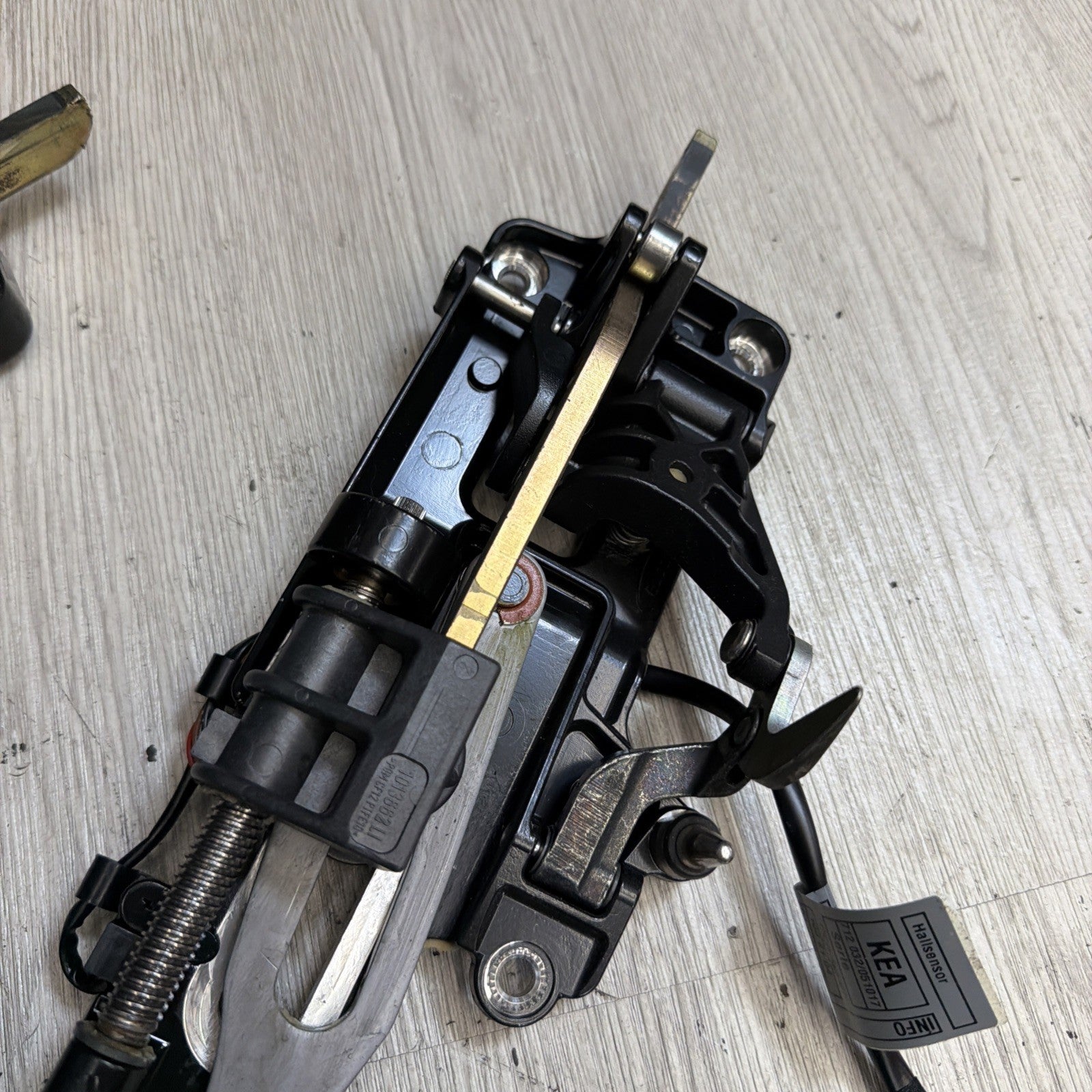 For BMW E36 E46 E64 M3 Convertible Top Latch Motor Gear Repair Kit 67618370816 | Australia For BMW E36 E46 E64 M3 Convertible Top Latch Motor Gear Repair Kit 67618370816 | Australia