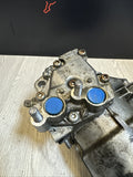 06-10 BMW E60 E63 E64 M5 M6 V10 Motor S85 Engine Oil Filter Housing