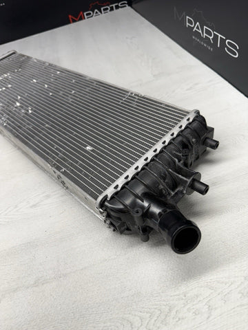 OEM Radiator 4S0121254B 4S0121254 Audi R8 Lamborghini Huracan LP610 LP580