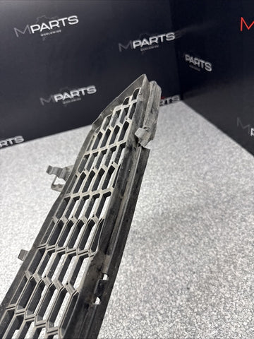Genuine BMW F80 F82 F83 M3 M4 Front Bumper Lower Grill Grille 51118054294