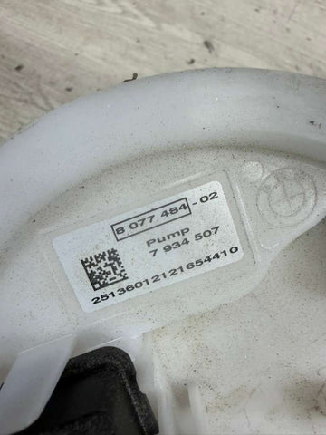 21-26 BMW G80 G82 G83 M3 M4 s58 Tank Mounted Fuel Pump Assembly OEM 8077484