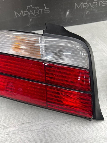 92-99 BMW E36 323 325 328 M3 SEDAN TAIL LIGHTS PAIR