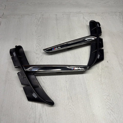 2014–2020 BMW M4 F82 F83 Left Right Fender Side Vent Grills OEM Chrome